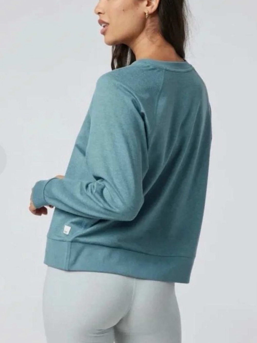 ⭐️Vuori Daydream Heather Blue Crewneck Long Sleeve Top XL⭐️ - Picture 3 of 7